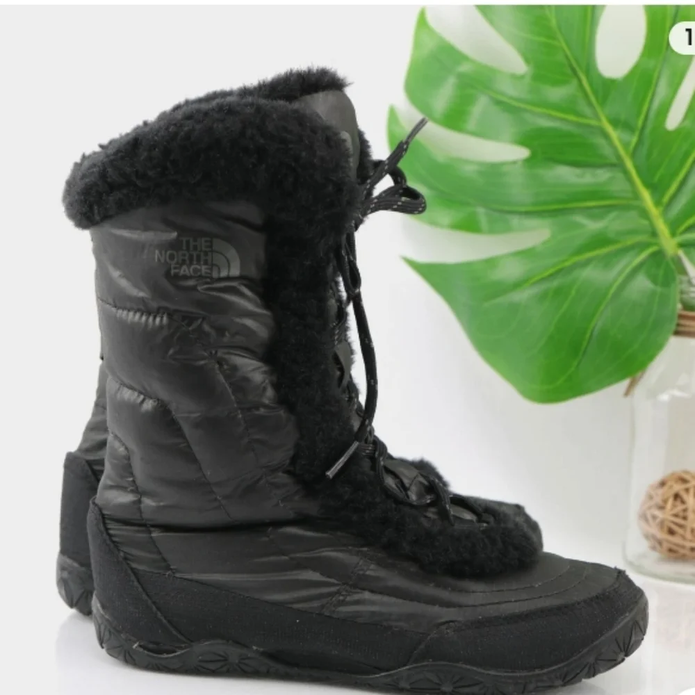 The North Face Women's Black Quilted Down Goose Winter Boots.New Confition - Picture 1 of 11